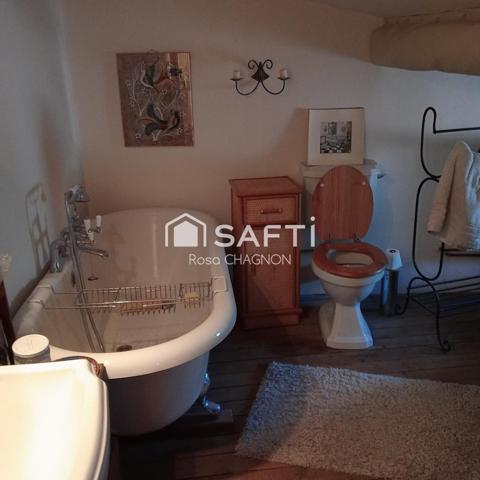 Maison Atypique se situant dans le plus beau village de France