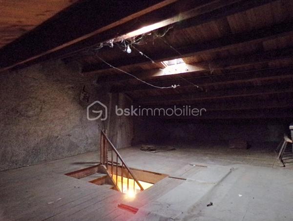 Maison de village de 84 m²