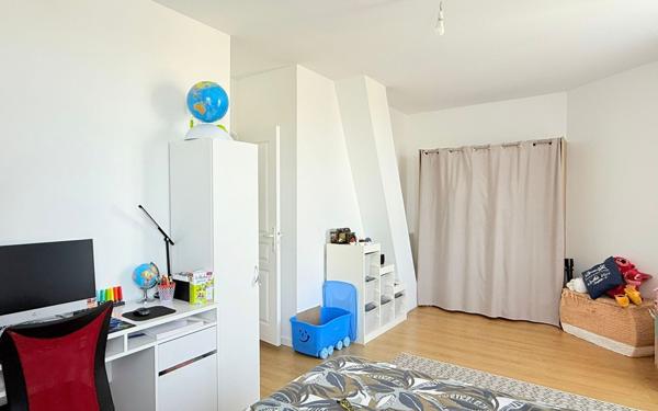 Maison à vendre    5 pièces • 120 m2 Jouy-le-Châtel