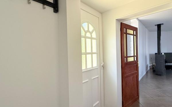 Maison à vendre    5 pièces • 120 m2 Jouy-le-Châtel