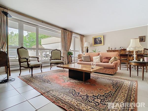 Appartement 4 pièces dans résidence sécurisée avec ascenseur, au pied des lacs VILLENEUVE D ASCQ