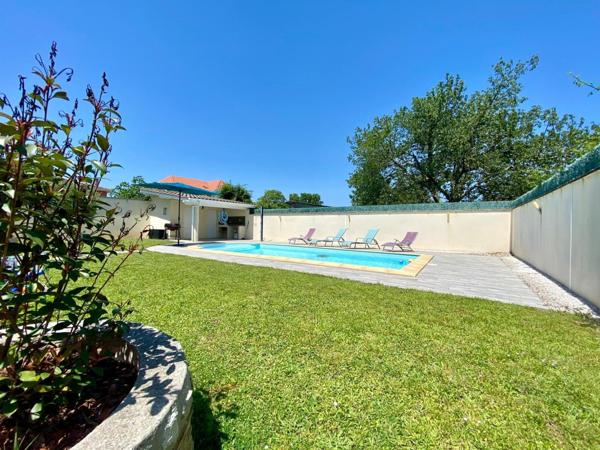 Maison 130 m² — Exposition sud, piscine & prestations haut de gamme
