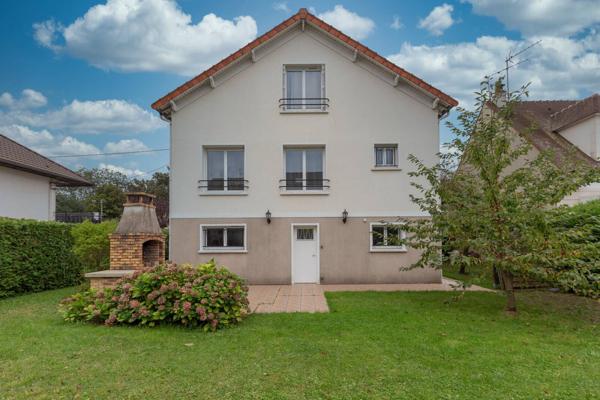 Maison Pontault Combault 6 pièce(s) 125 m2