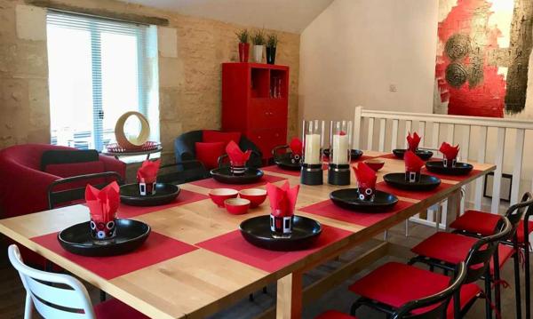 Gîtes chambres d'hôtes - Sarlat-la-caneda Charmant ensemble de trois maisons anciennes en pierre