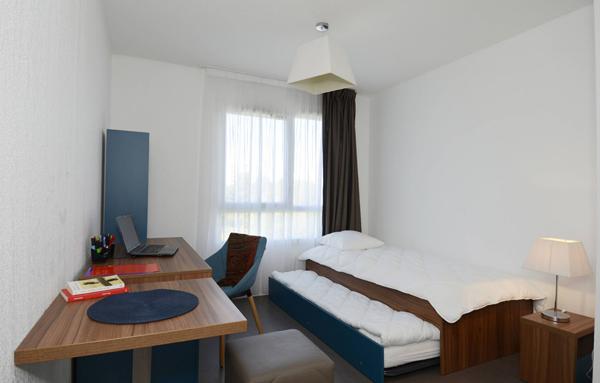 BAIL COMMERCIAL!!! Appartement Perpignan 1 pièce(s) 20 m2+place parking