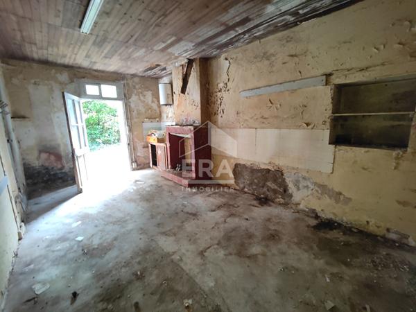 A vendre maison Châteaubernard 3 pièce(s) 171 m2