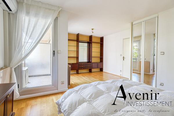 LYON 6E - Appartement de 96,80 M2 - BALCON - GARAGE Lyon