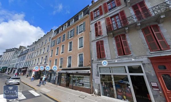 Appartement à louer 3 pièces 79.7m²