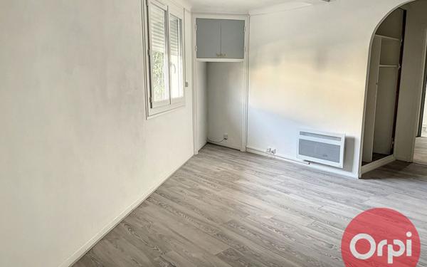 Appartement à louer    3 pièces • 71 m2 Perpignan