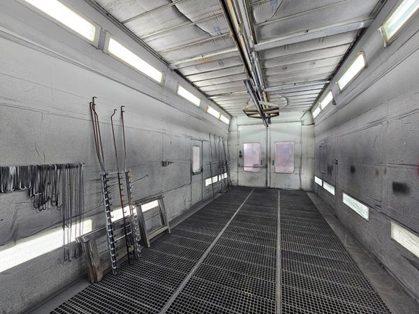 À VENDRE - SITE INDUSTRIEL PREMIUM DE 2 142 M² - UN OUTIL DE TRAVAIL PRÊT À L'EMPLOI !