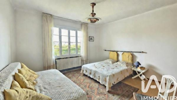 Maison à vendre 6 pièces 150 m² Sanary-sur-Mer