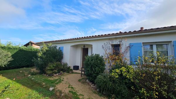 Maison plain pied - 150m2 - 5 pièce - piscine