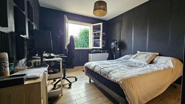 Maison plain pied - 150m2 - 5 pièce - piscine