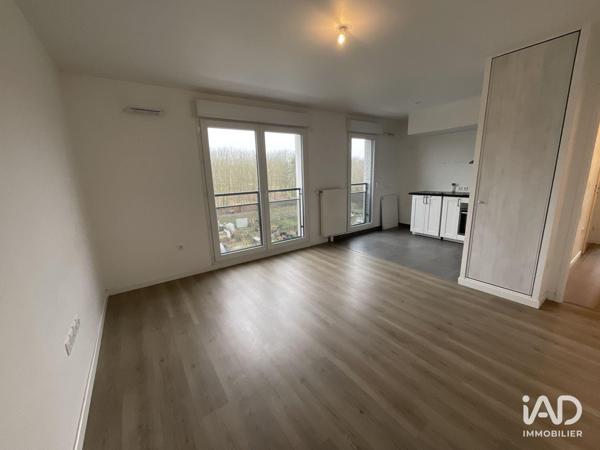 Location appartement 3 pièces 59 m² Poissy