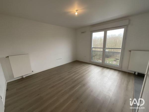 Location appartement 3 pièces 59 m² Poissy