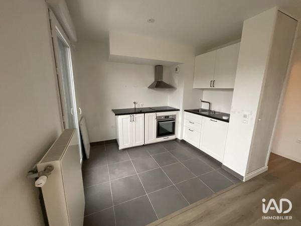 Location appartement 3 pièces 59 m² Poissy