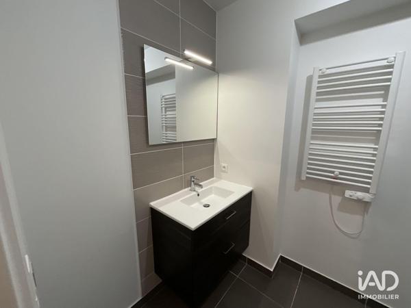 Location appartement 3 pièces 59 m² Poissy