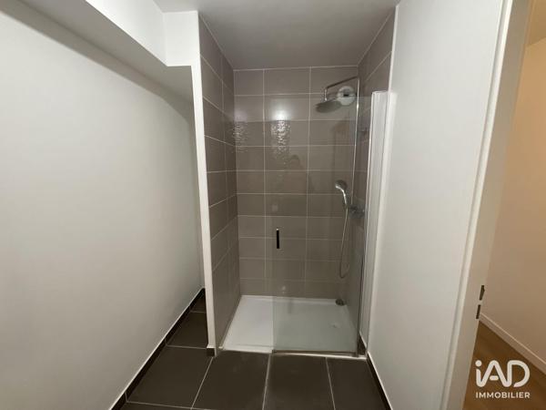 Location appartement 3 pièces 59 m² Poissy