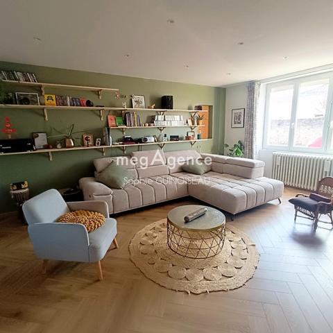 Maison à SAINT-LÉGER-SOUS-CHOLET, 49280 - 7 pièces 170m²