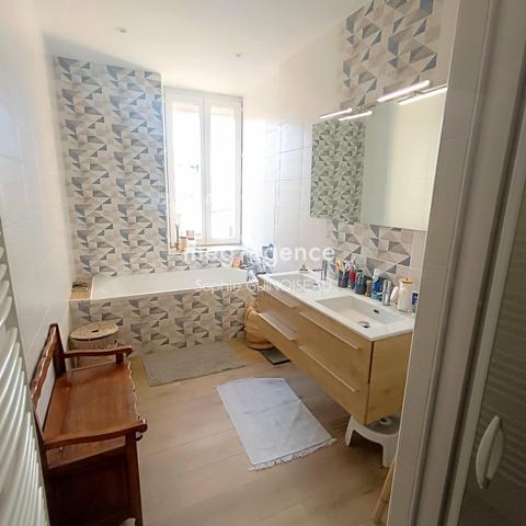 Maison à SAINT-LÉGER-SOUS-CHOLET, 49280 - 7 pièces 170m²