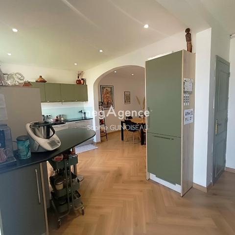 Maison à SAINT-LÉGER-SOUS-CHOLET, 49280 - 7 pièces 170m²