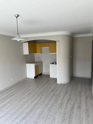Appartement La Roche Sur Yon 2 pièce(s) 48.50 m2