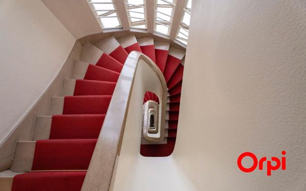 Appartement à vendre    3 pièces • 87,83 m2 Lyon 3