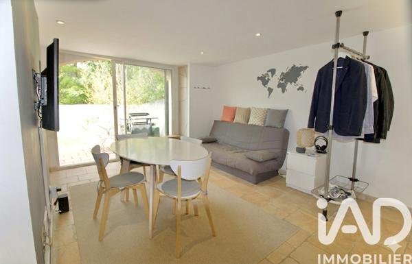 Maison à vendre 7 pièces 213 m² Pélissanne