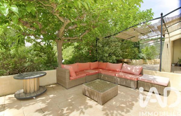 Maison à vendre 7 pièces 213 m² Pélissanne