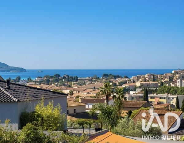 Maison à vendre 5 pièces 236,85 m² Carqueiranne