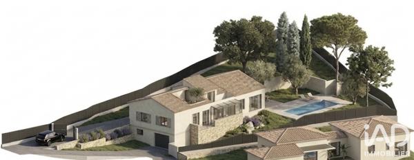 Maison à vendre 5 pièces 236,85 m² Carqueiranne