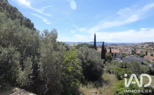 Maison à vendre 5 pièces 236,85 m² Carqueiranne
