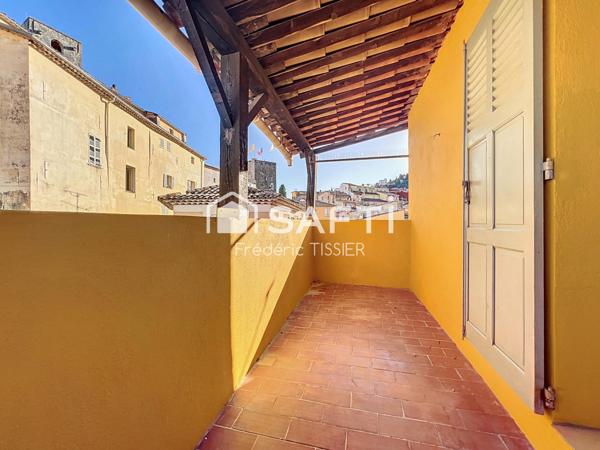 Grasse centre historique : T4 en duplex avec terrasse