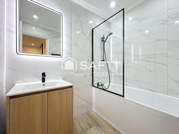 Grasse centre historique : T4 en duplex avec terrasse