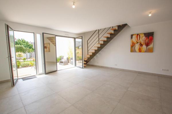 SUPERBE MAISON FAMILIALE -2023-DPE A- 104m2-GARANTIE DECENNALE