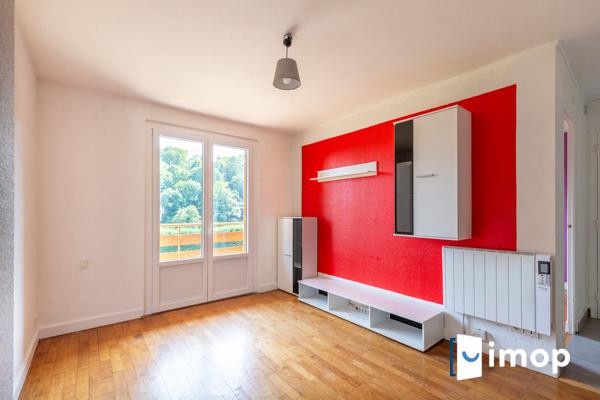 Appartement au calme avec extérieur et parking Saint-Cyr