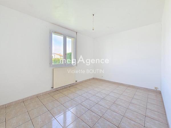 Maison à LE LONGERON, 49230 - 4 pièces 99m²