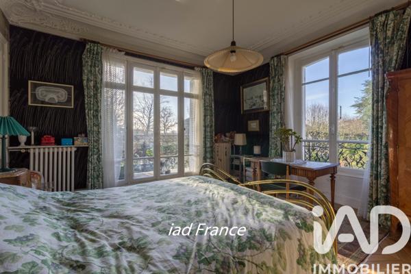 Maison à vendre 9 pièces 236 m² Vaucresson