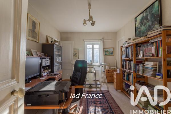 Maison à vendre 9 pièces 236 m² Vaucresson