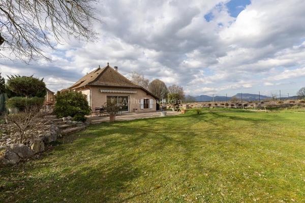 Vente Maison 6 pièces 166 m2 à Le Pont-de-Beauvoisin