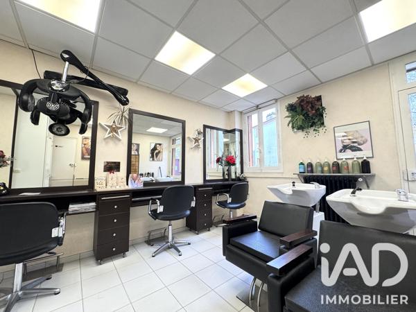 Esthétique, Coiffure​ à vendre 44 m² Montmorency