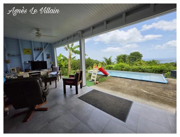 Maison Récente Vue Mer avec Piscine