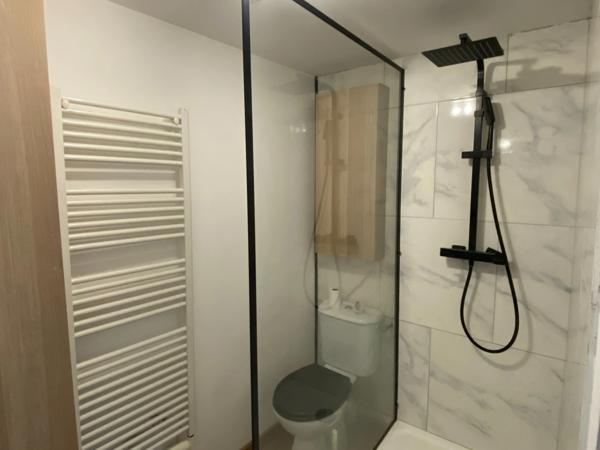 Maison de charme en plein cœur du centre-bourg – Confort et praticité