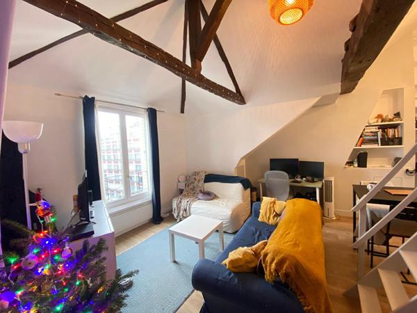 Beau studio avec mezzanine - 3,50m d'hauteur sous plafond