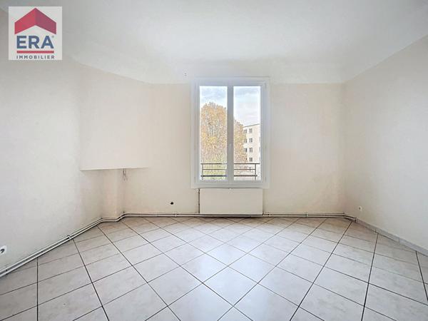 A VENDRE - 2 PIECES 33m² - RUE VEROLLOT