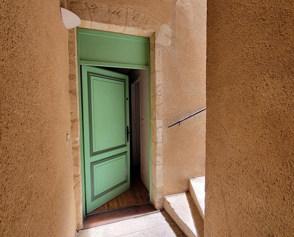 BORDEAUX Saint Michel - Joli T2 au calme sur l'arrière