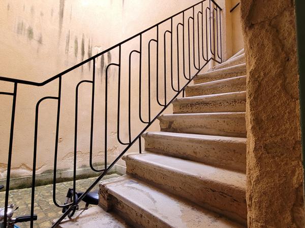 BORDEAUX Saint Michel - Joli T2 au calme sur l'arrière