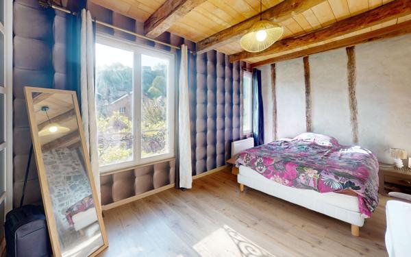 Maison à vendre    4 pièces •  Le Monastère
