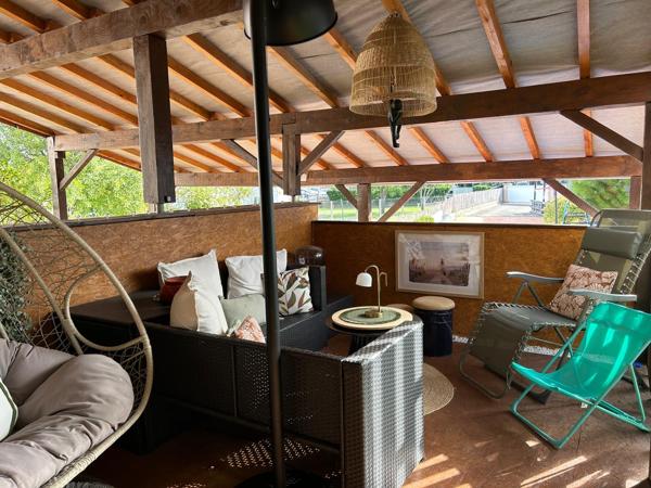 Maison
         8 pièces
        - 206 m² 350 000 € *