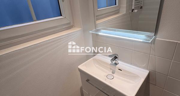 Location Studio meublé 27.47 m² - Dammarie-les-lys 77190